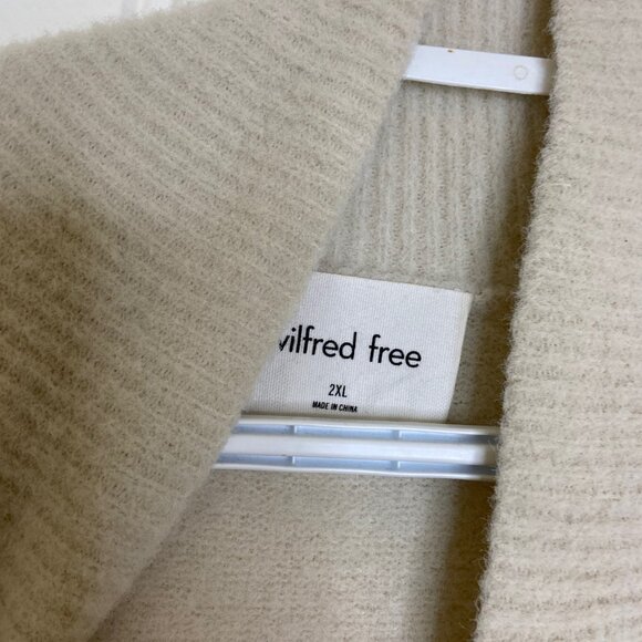 Wilfred Turtleneck Sweater - Picture 2 of 2
